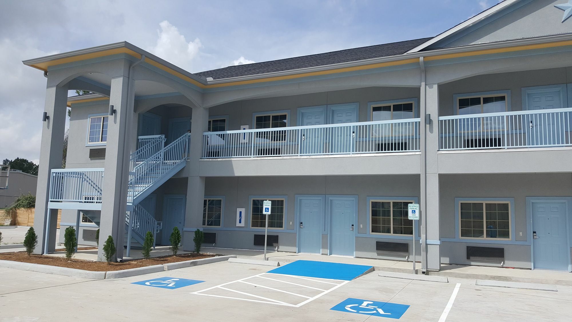 Haven Inn & Suites Willowbrook (Adults Only) Houston Esterno foto