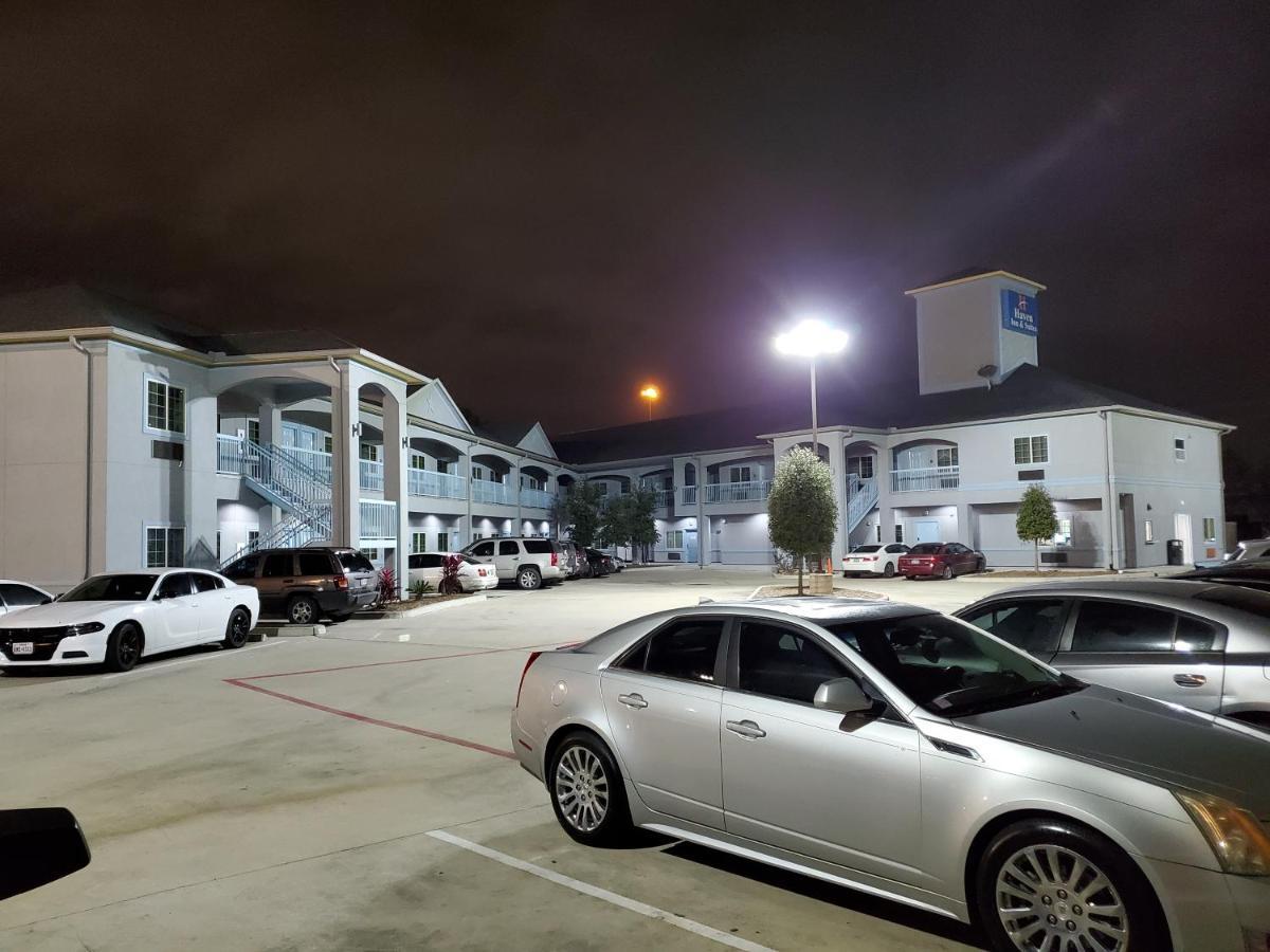 Haven Inn & Suites Willowbrook (Adults Only) Houston Esterno foto