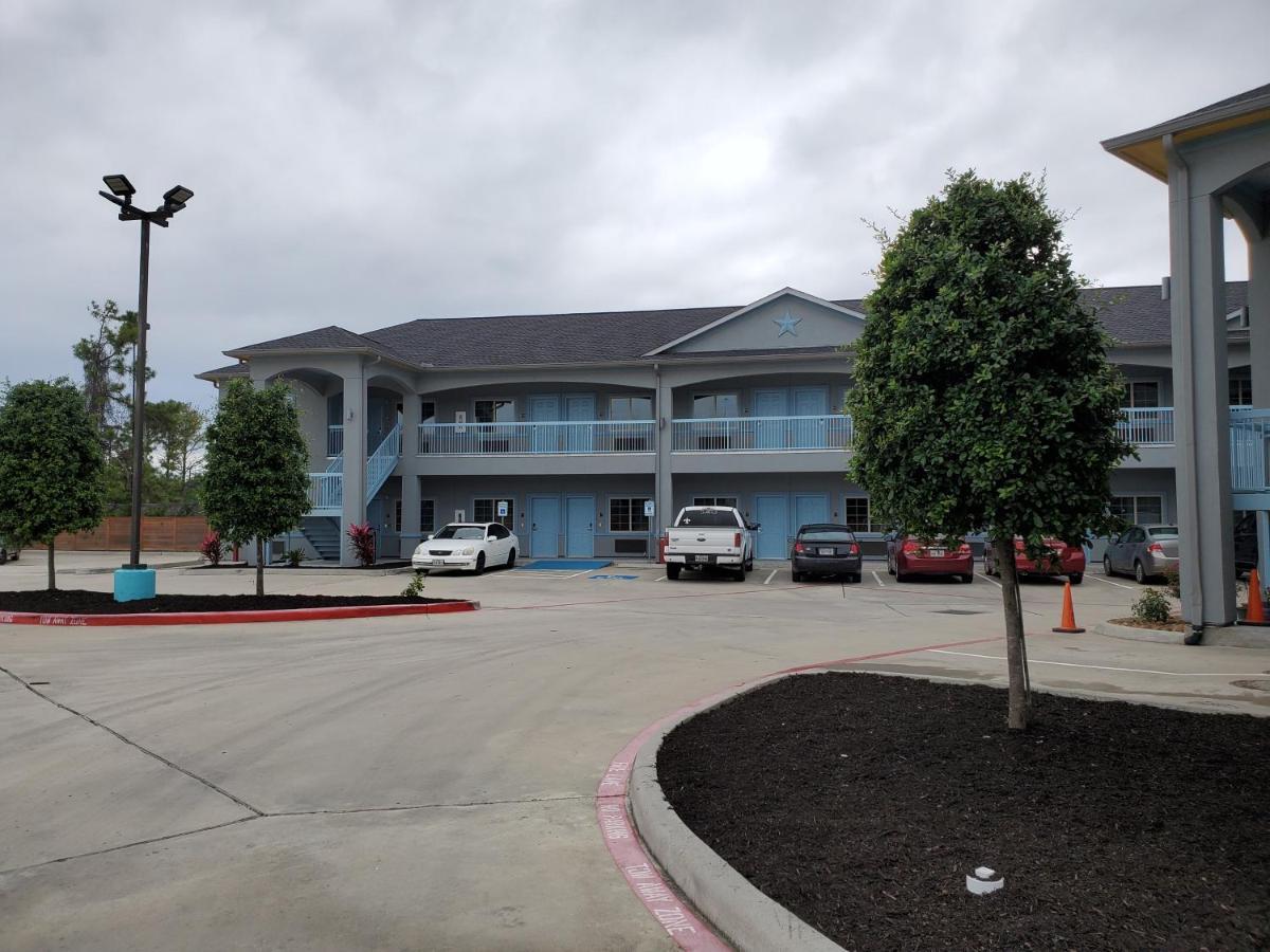 Haven Inn & Suites Willowbrook (Adults Only) Houston Esterno foto