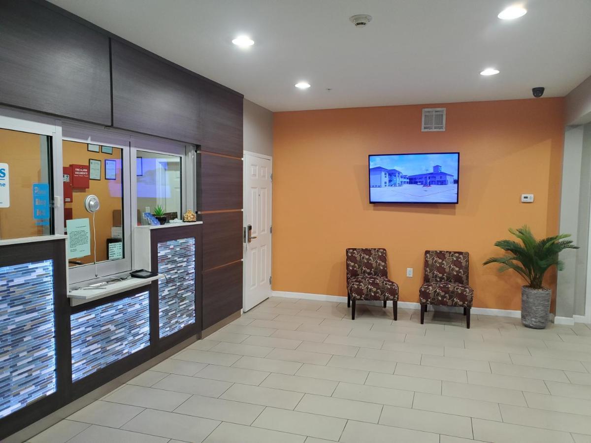 Haven Inn & Suites Willowbrook (Adults Only) Houston Esterno foto